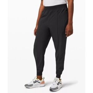 Lululemon WANDERER JOGGER 28" High Rise Pant Black Jogger Athleisure Size 6‎